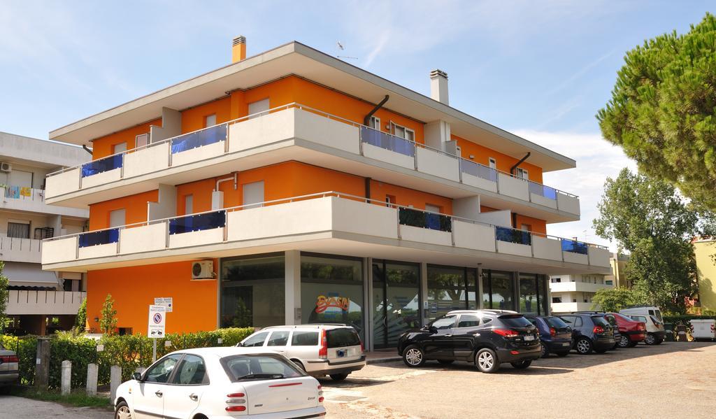 Condominio Biasin Bibione Eksteriør bilde